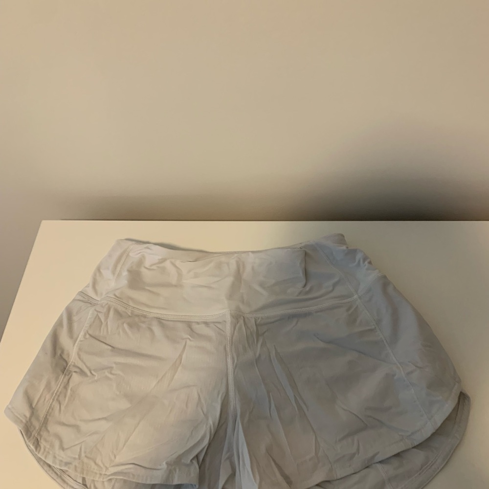 Lululemon speed up high rise short - Picture 2 of 5